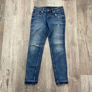 Silver Womens Boyfriend Jeans 27 (Fits 29x29) Blue‎ Stretch Denim Distressed